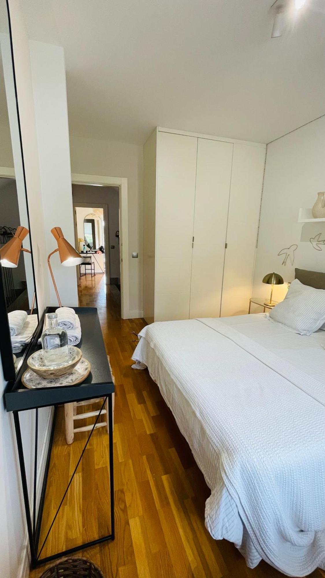 Estilosa Casa Golf Apartment Gorraiz Luaran gambar