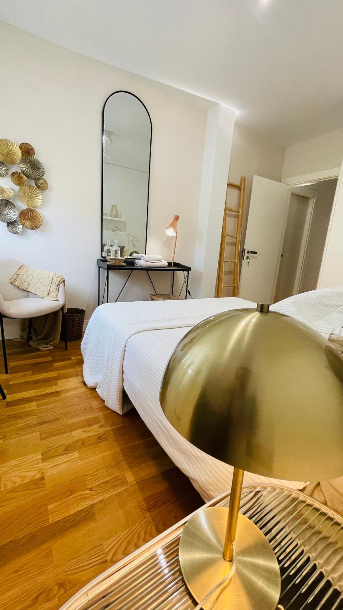 Estilosa Casa Golf Apartment Gorraiz Luaran gambar